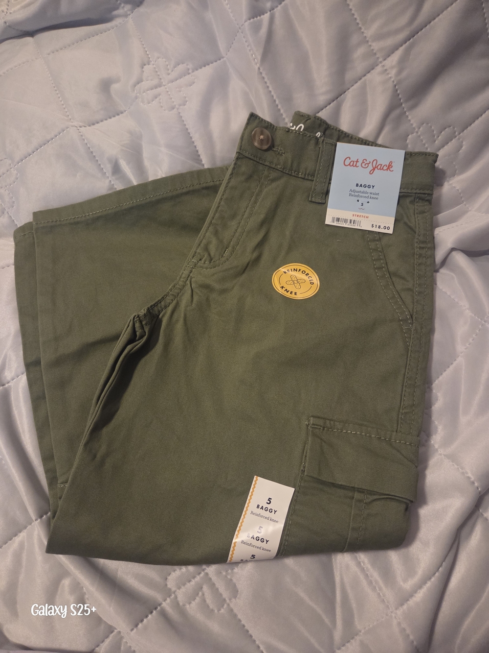 Cat & Jack Olive Green Cargo Pants - Size 5 Baggy Fit